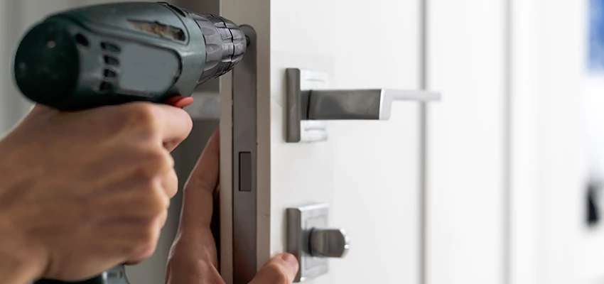 Locksmith For Lock Replacement Near Me in Brawley, CA